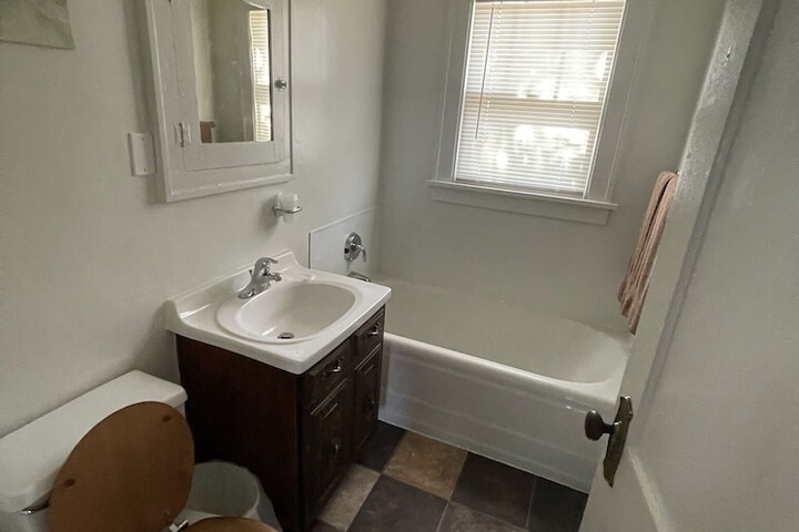 Room 149 of 234