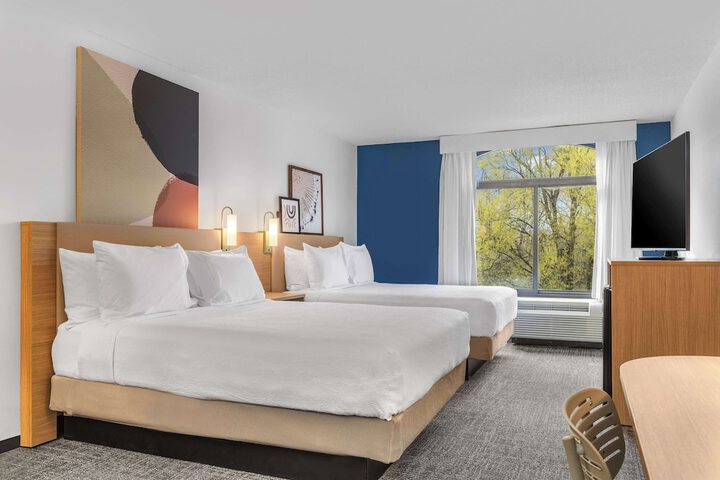 Room 17 of 41