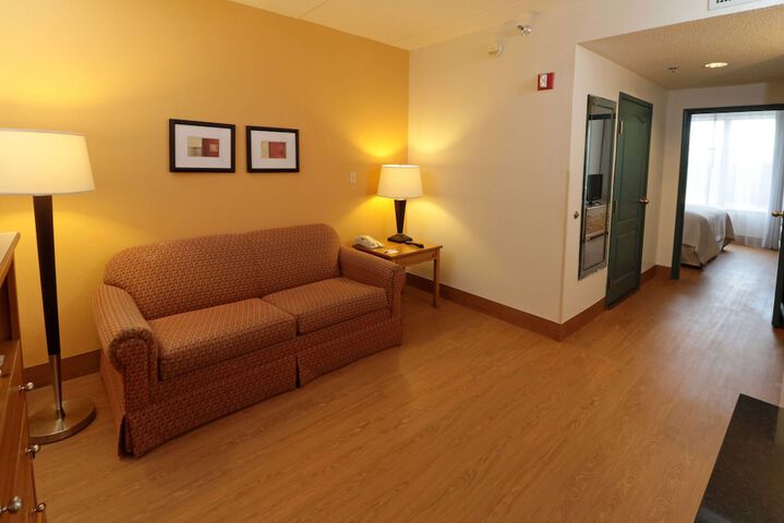 Room 77 of 110