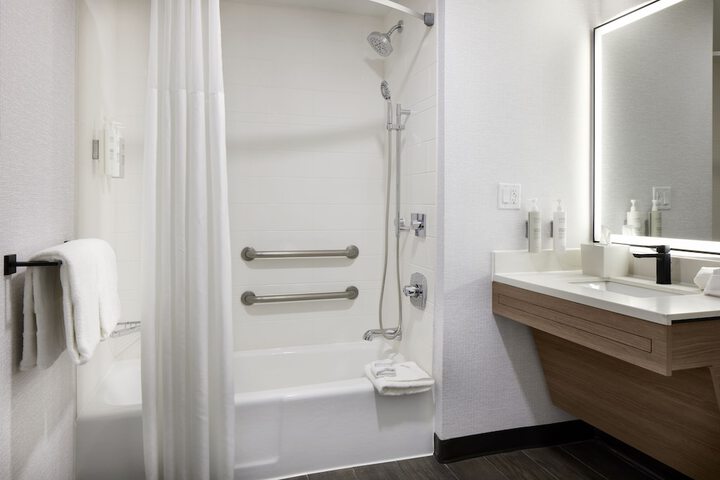 Room 7 of 22