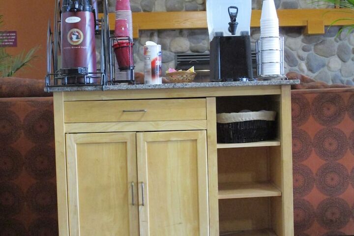 Breakfast/Coffee Service 72 of 76