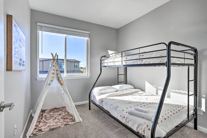 Cozy Abode w / Patio 7 Mi to Dtwn Denver