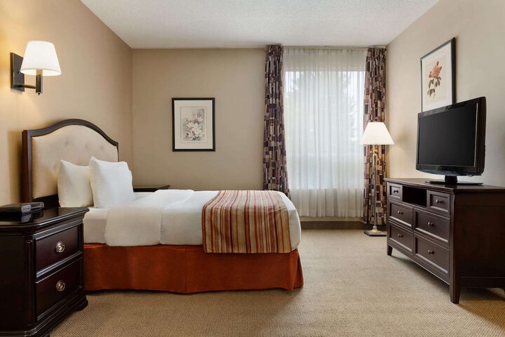 Ramada by Wyndham Fredericton