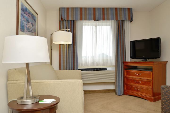 Room 46 of 64