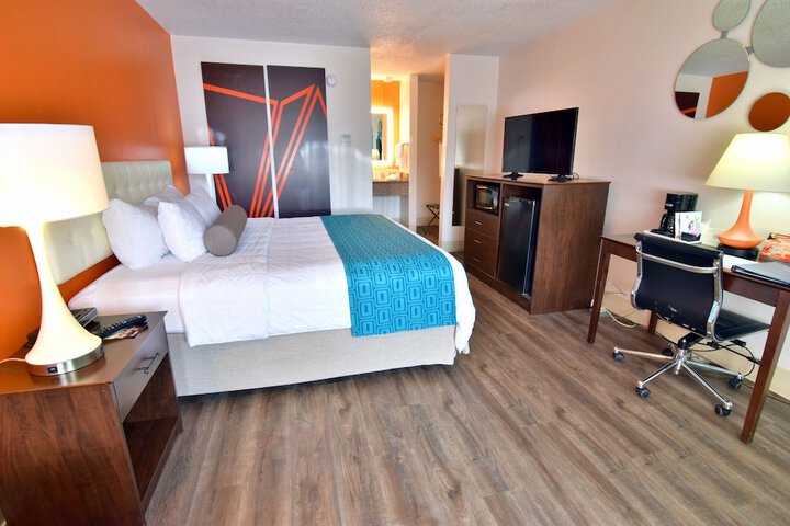Room 30 of 52