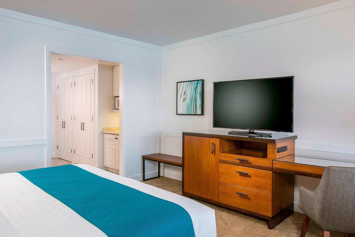 Room 135 of 284