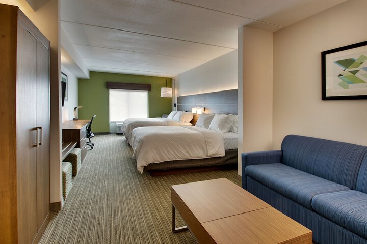 Room 19 of 61
