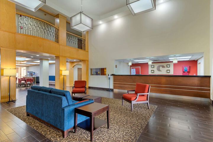 Hotel Interior 7 of 23