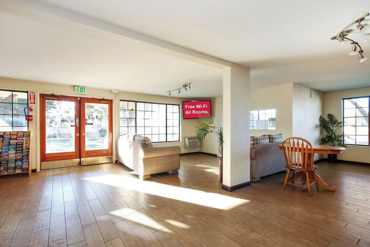 Red Roof Inn Lompoc