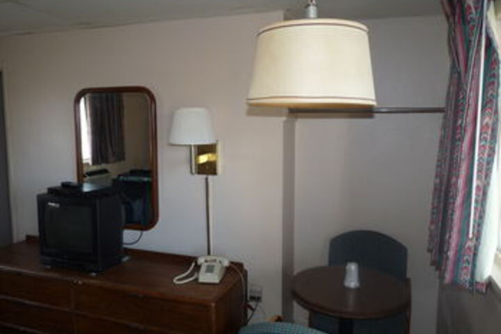 Manor Motel