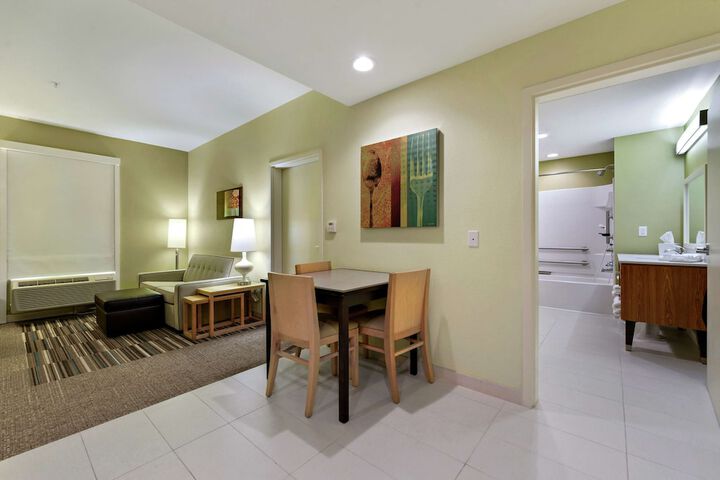 Room 30 of 71