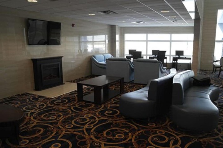 Days Inn & Suites by Wyndham Fort Saskatchewan