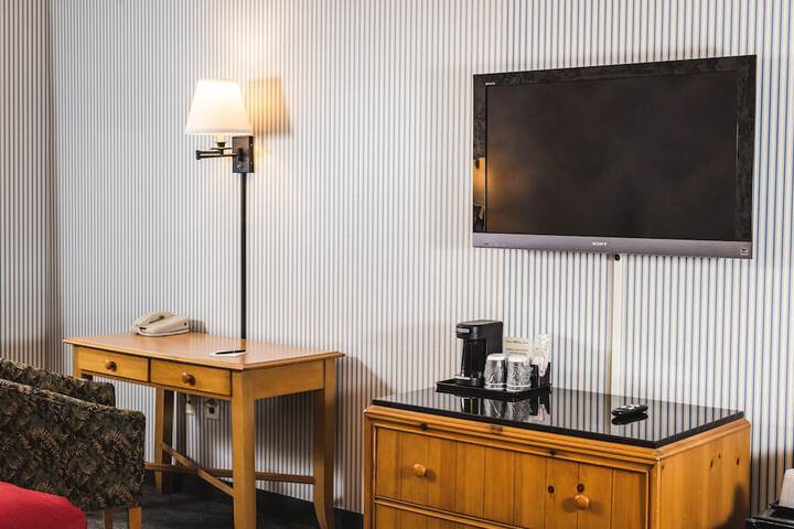 Room 19 of 51