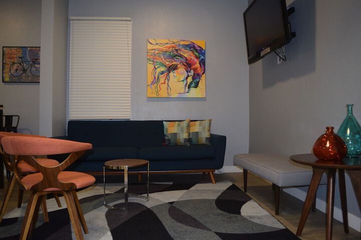 Hotel Interior 11 of 27