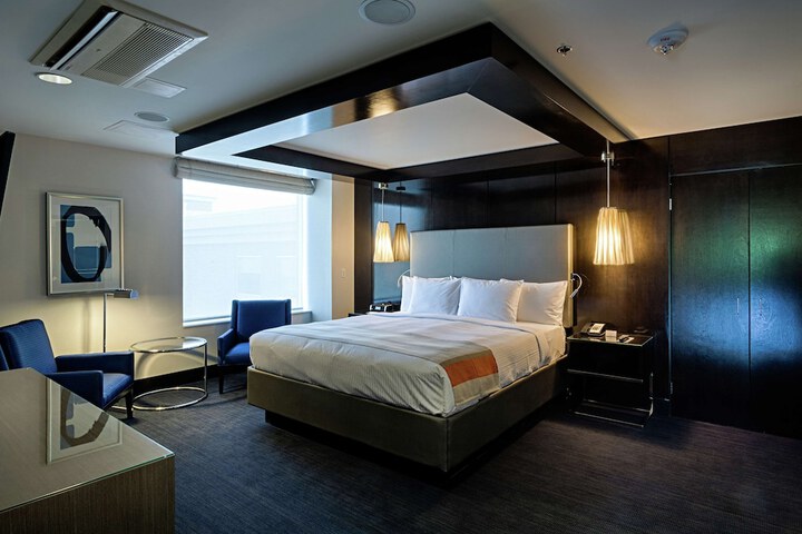 DoubleTree by Hilton Hotel Bristol Connecticut