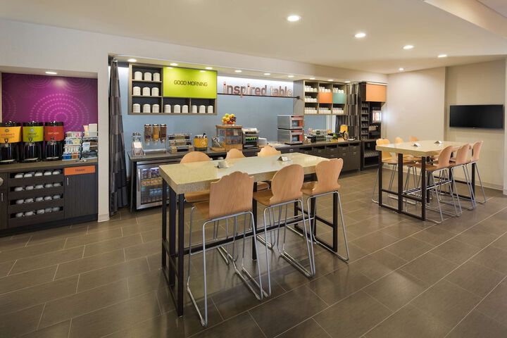 Home2 Suites by Hilton Mishawaka South Bend IN