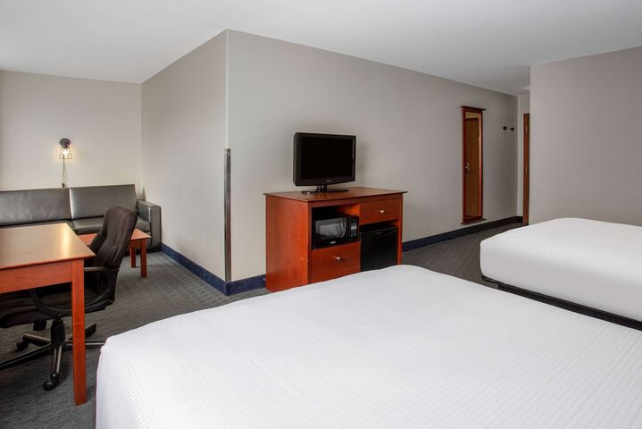 Room 44 of 56