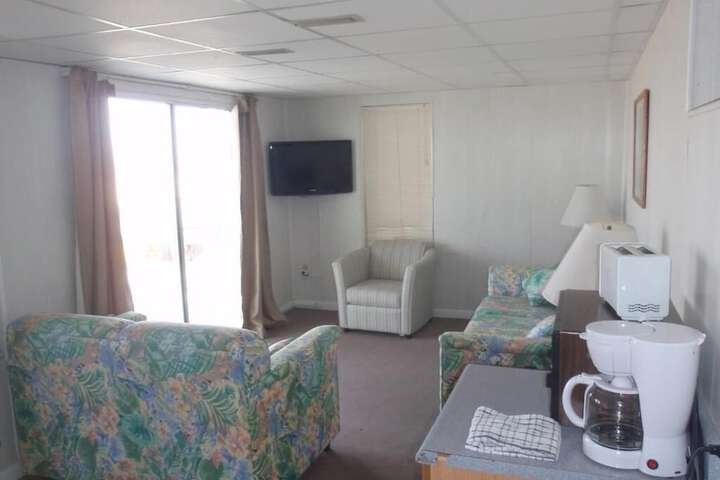 Room 80 of 167