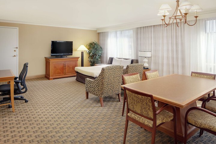 Room 19 of 58