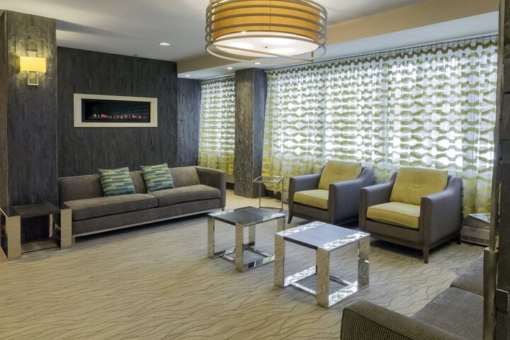 Holiday Inn Niagara Falls State Park Entry by IHG