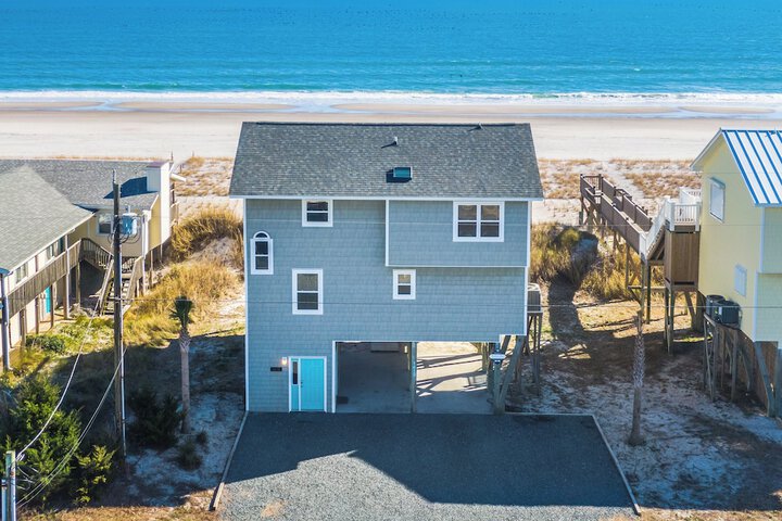 Paradise Palms by Topsail Realty
