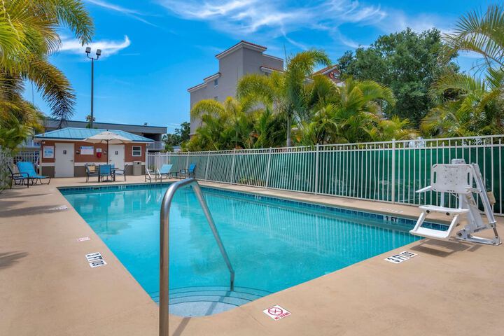 Pool 3 of 40