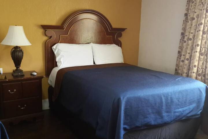 Room 43 of 47
