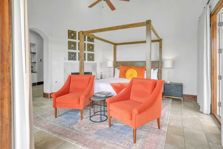 Room 28 of 29