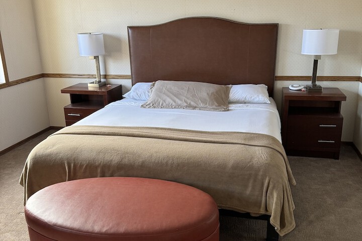 Room 48 of 57