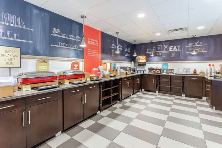 Hampton Inn Boston / Peabody