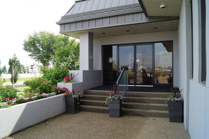 Hotel 11 of 106