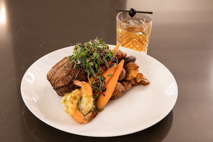 Crowne Plaza Phoenix - Chandler Golf Resort by IHG