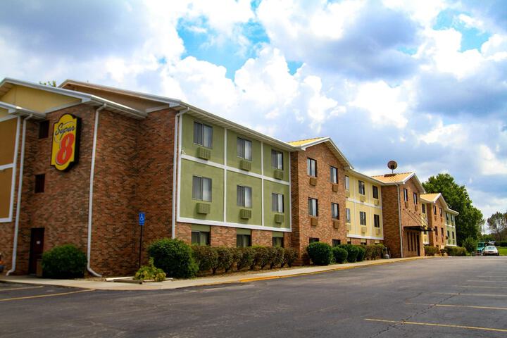 Hotel 3 of 29
