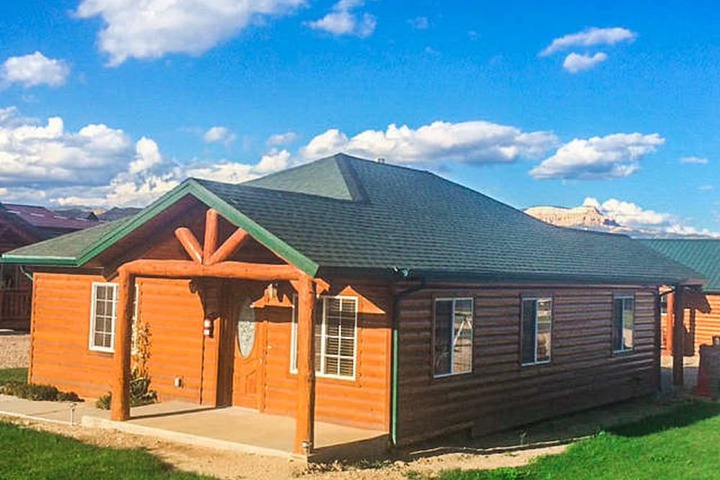 Bryce Country Cabins