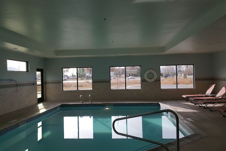 Pool 12 of 61