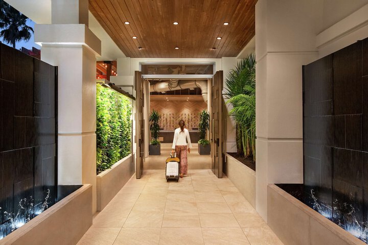 Hotel Interior 17 of 64