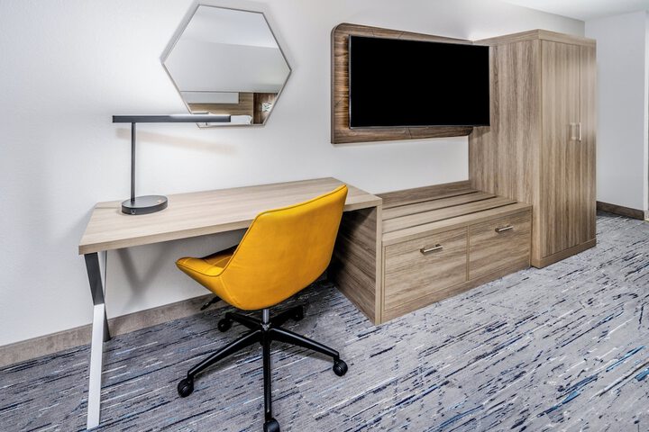 Room 36 of 48