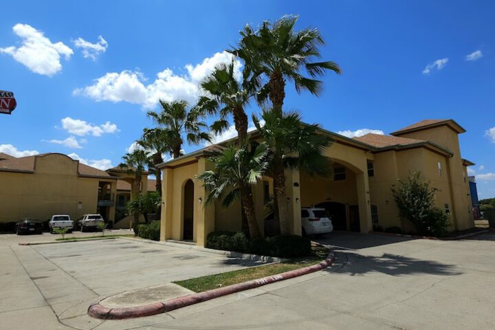Texas Inn and Suites RGV