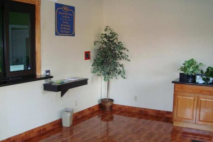 Hotel Interior 14 of 45