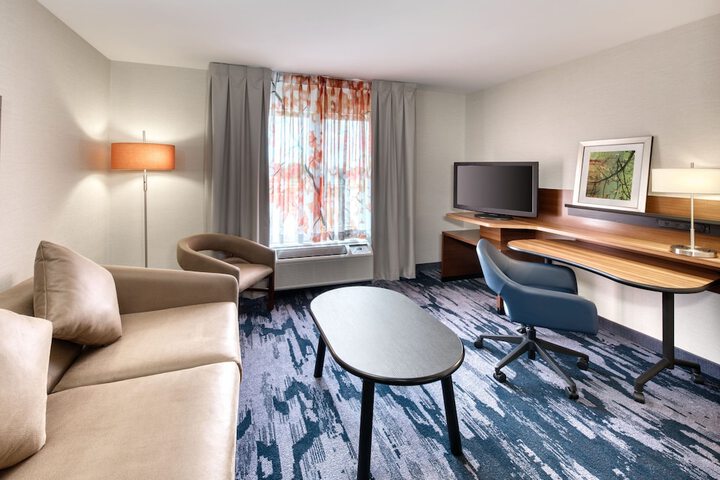 Room 21 of 36