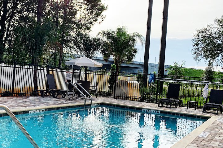 Pool 4 of 59