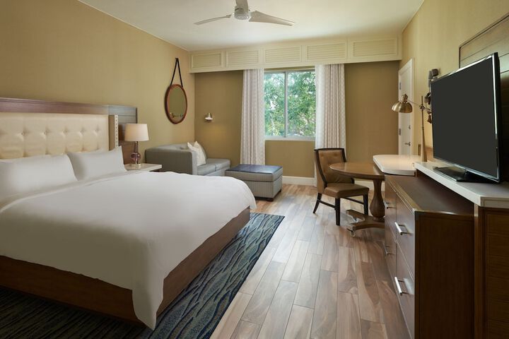 Playa Largo Resort & Spa Autograph Collection