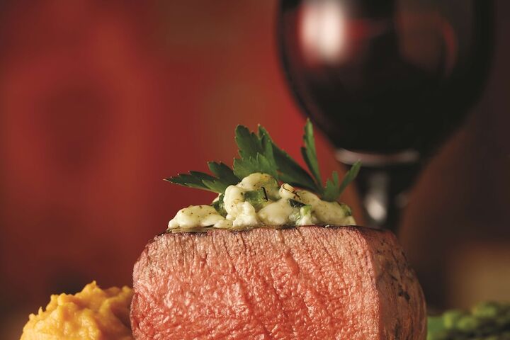 Dining 42 of 49
