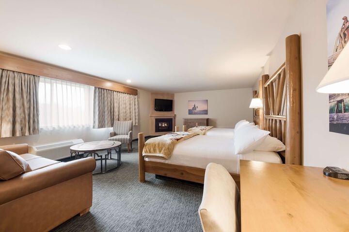 Room 43 of 63
