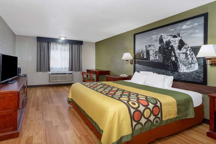 Room 18 of 54