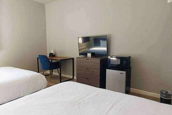 Room 22 of 40