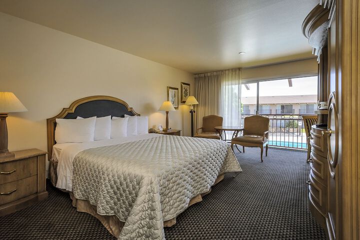 Days Inn by Wyndham Modesto