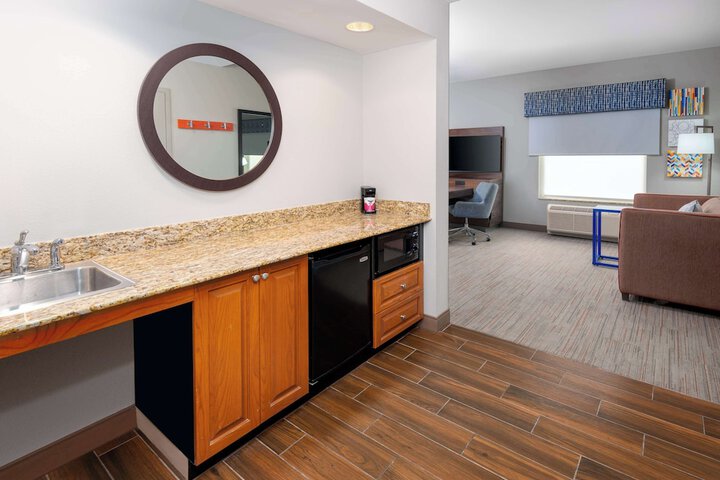 Hampton Inn & Suites Murfreesboro