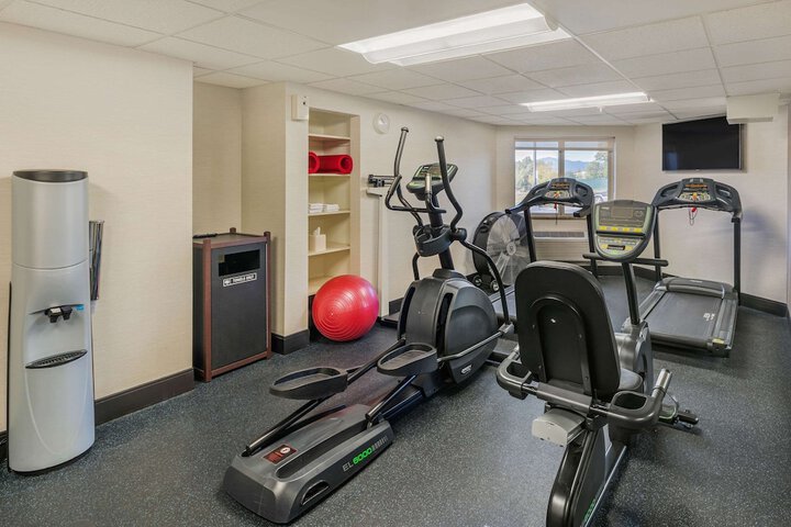 Health and Fitness 30 of 33