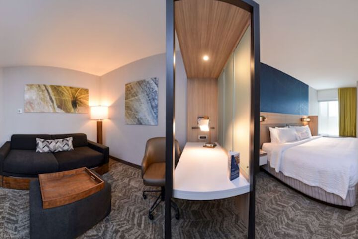 Room 26 of 44